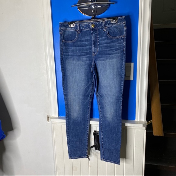 American Eagle Super Stretch Skinny Jeans - Picture 1 of 2
